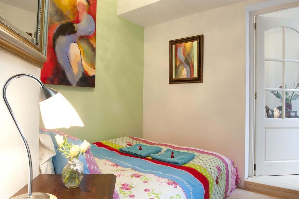 B&B Romantic Rooms Central Haarlem Rum bild
